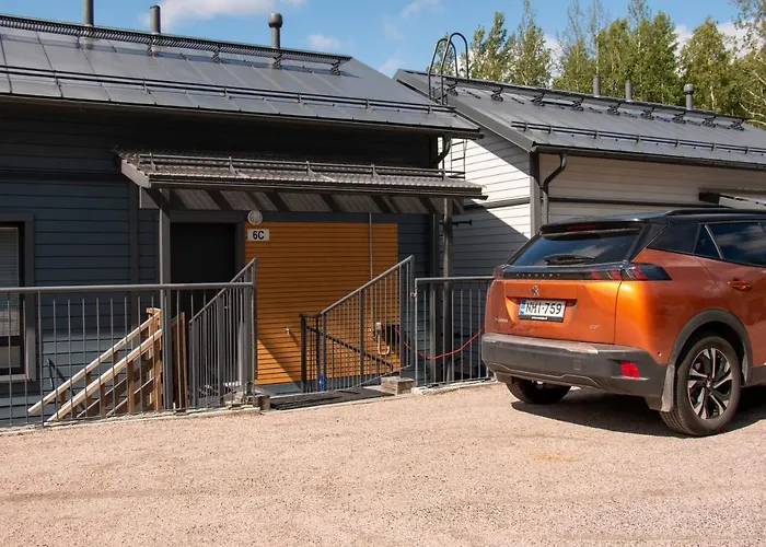 别墅 Talo Saunalla Ja Saehkoeauton Oma Type2 Latauspiste *