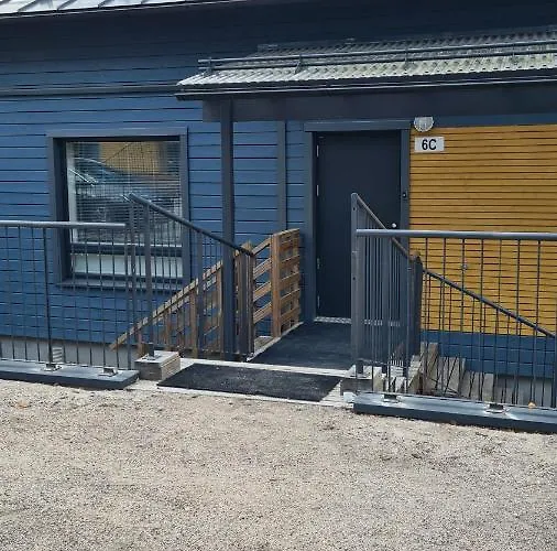 Talo Saunalla Ja Saehkoeauton Oma Type2 Latauspiste 万塔